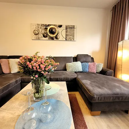Apartment 21110